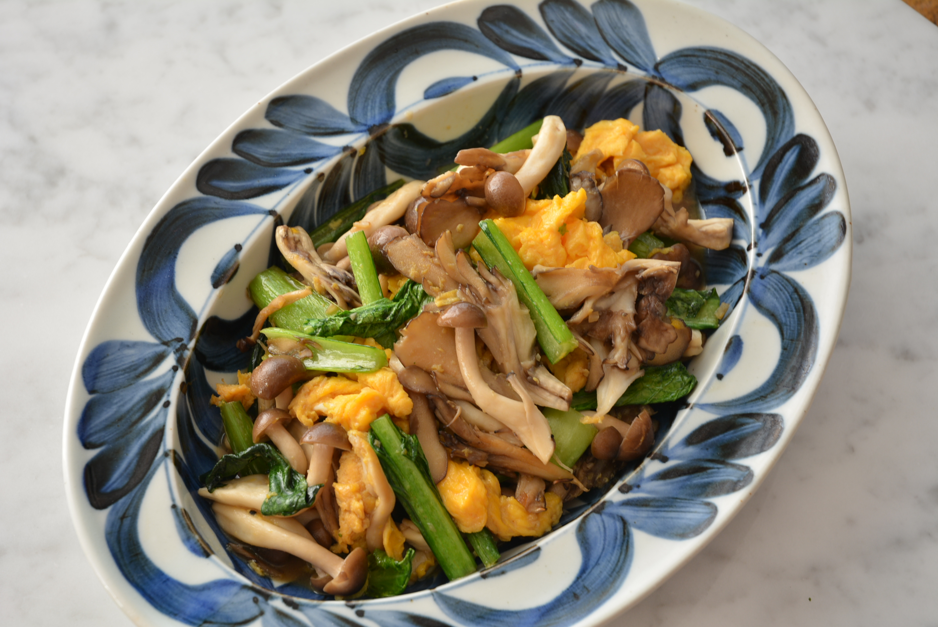 連載[きのこのヘルシーパワー③]きのこで骨元気！～骨を強くする！きのこレシピ